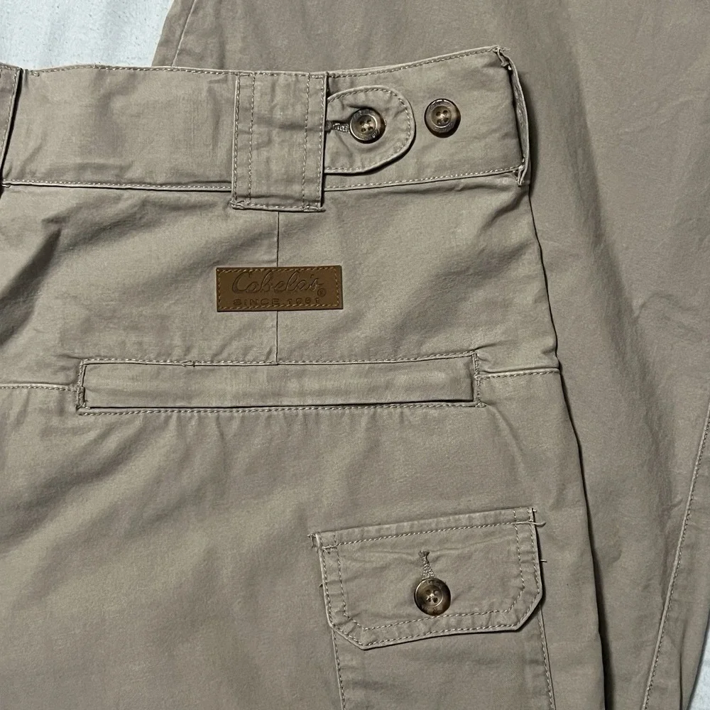 Cabela's Convertible Cargo Pants -‎ Men's Size 38 - Missing Button